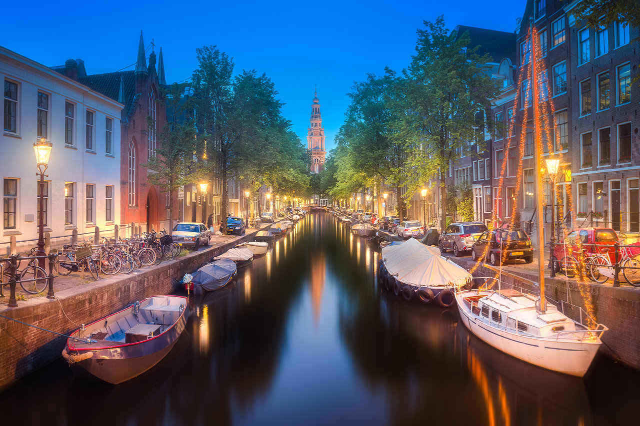 Amsterdam canal (1280x) Amsterdam canal (1280x)
